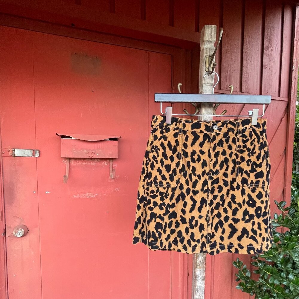 Girl's XL (14/16) Wonder Nation Corduroy Cheetah Mini Skirt